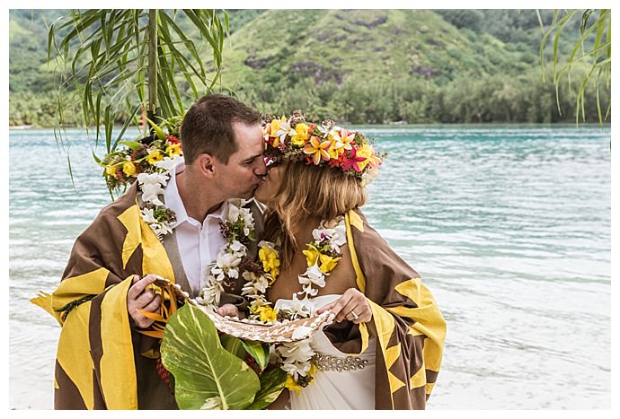 traditional-polynesian-wedding-sv-photograph