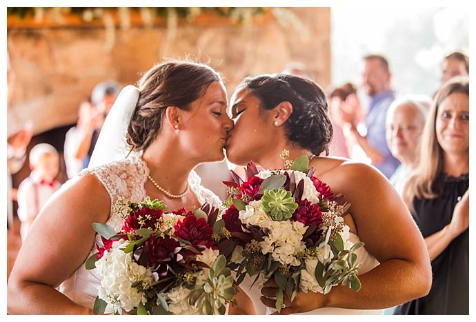 cory-lee-photography-succulent-wedding-bouquets