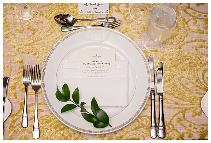 jamie-reinhart-photography-yellow-wedding-tablescape