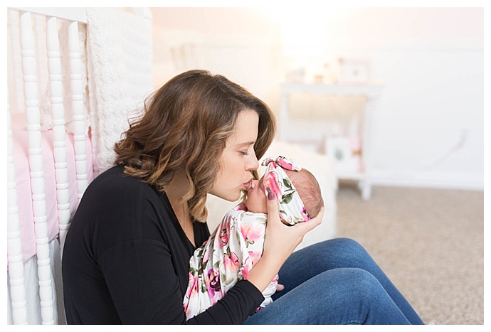 pink-floral-newborn-outfit-cieara-ruess-photography