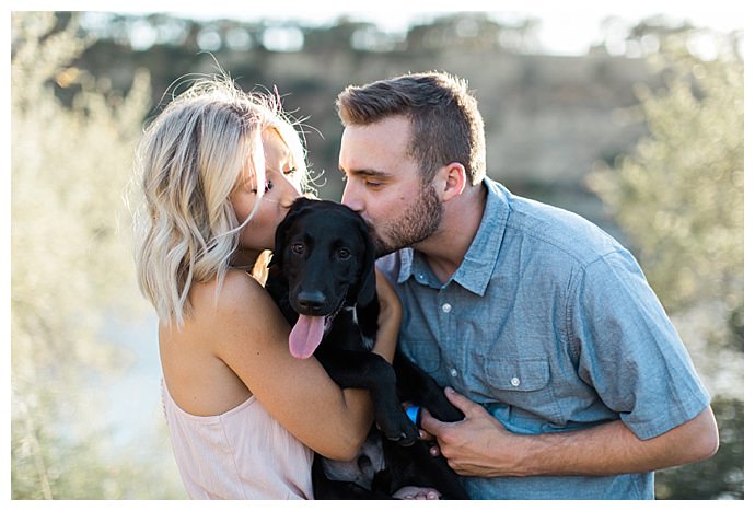 madison-lauren-photography-dogs-in-engagement-shoots