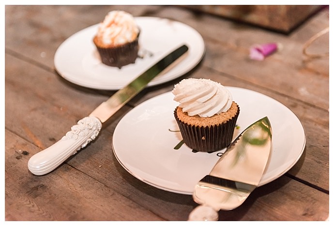 wedding-cupcakes-marlayna-photography