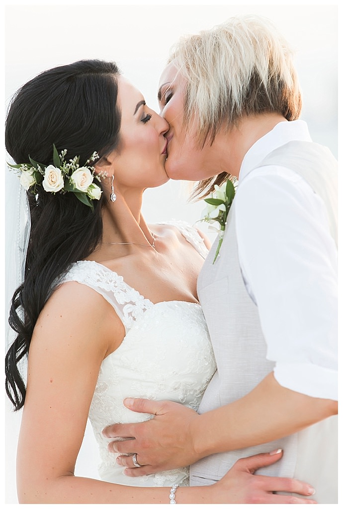 aislinn-kate-photography-long-hair-wedding-hairstyle