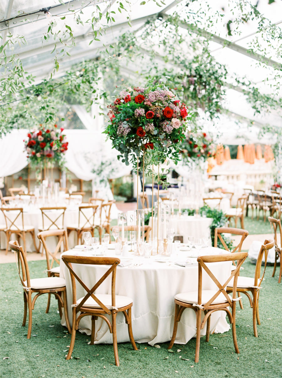 clear-tent-and-greenery-wedding-trend