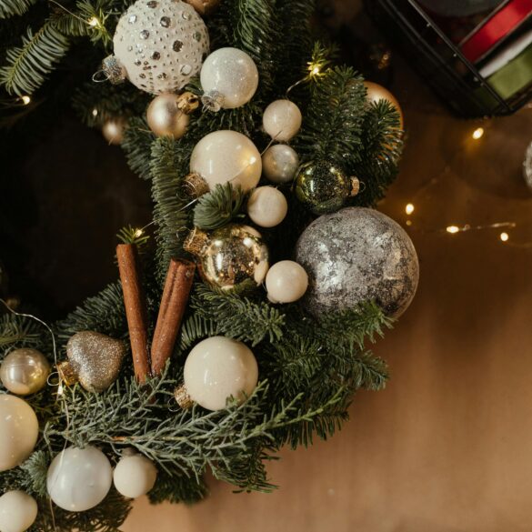 Holiday Wreaths for Wedding Decor