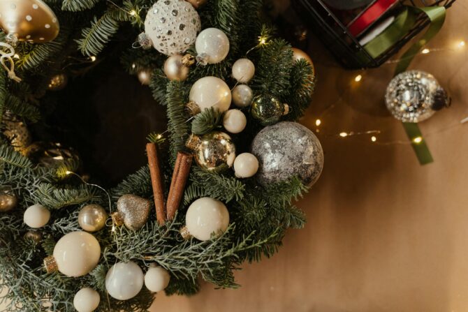 Holiday Wreaths for Wedding Decor
