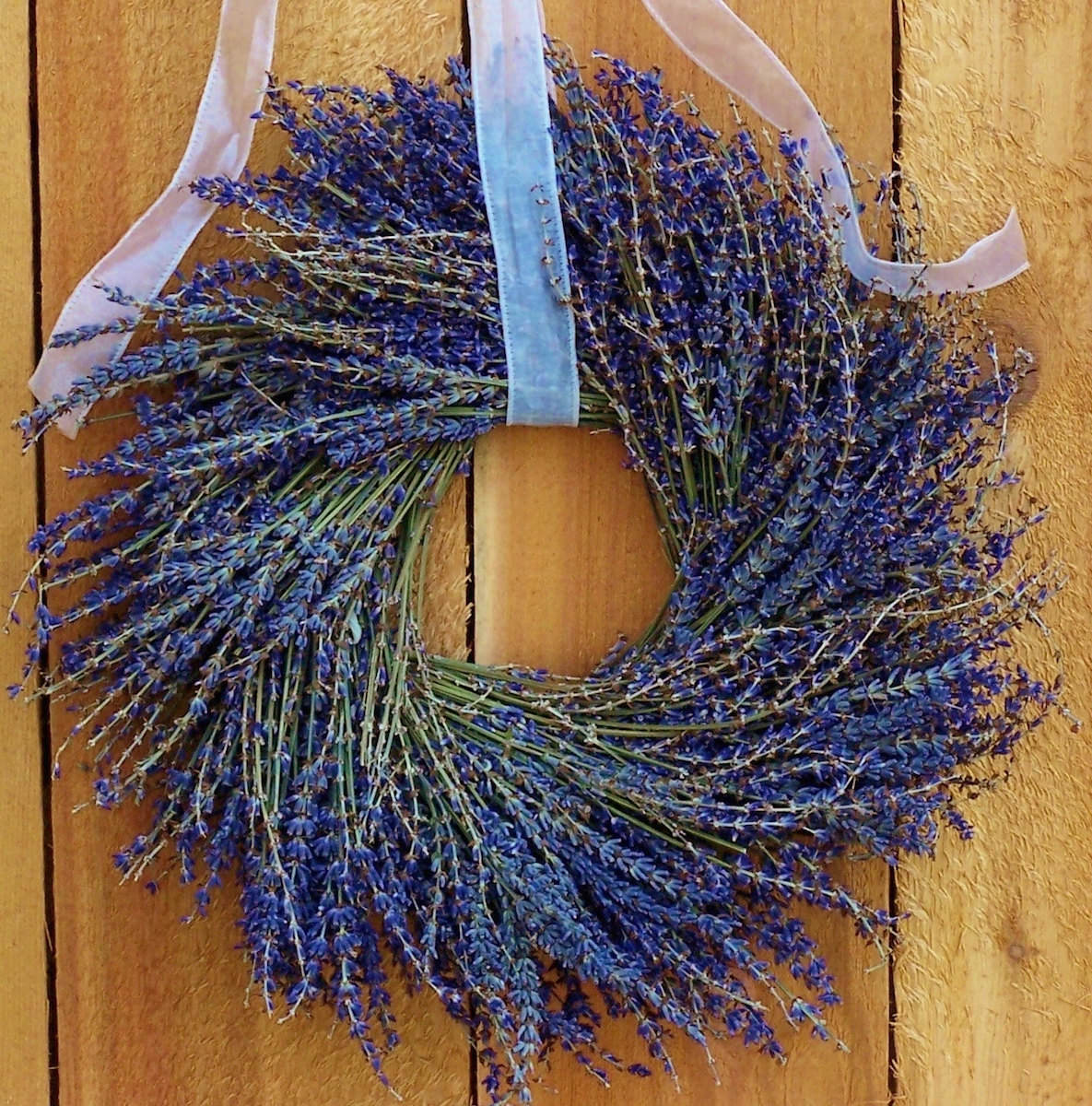 lavender-wedding-wreath