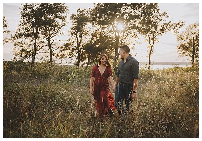 silver-bear-creative-cedar-hill-engagement-shoot