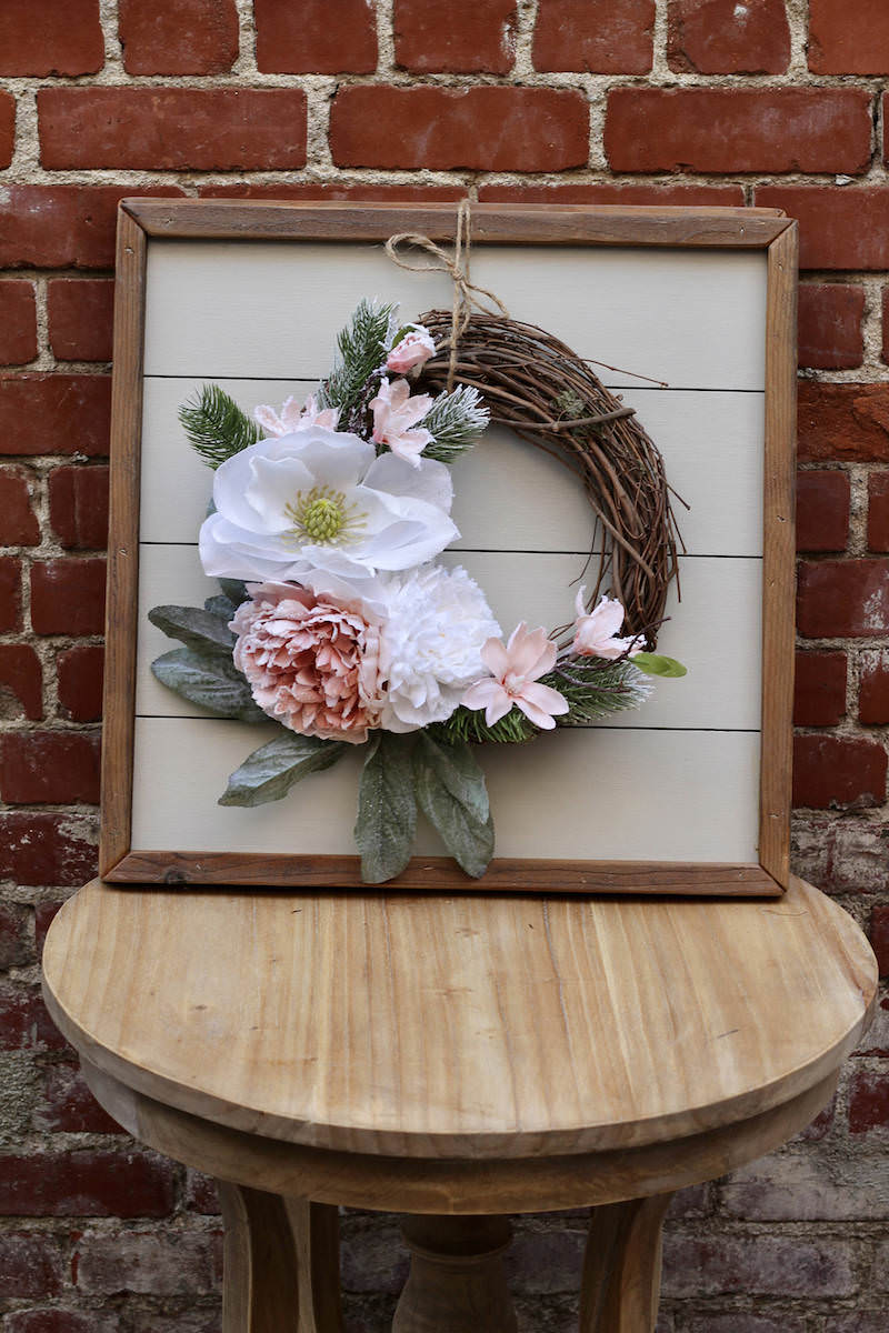 unique-floral-holiday-wreath-for-winter-wedding