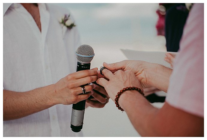 button-up-photography-exchanging-of-the-rings