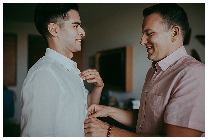 button-up-photography-grooms-getting-ready-together