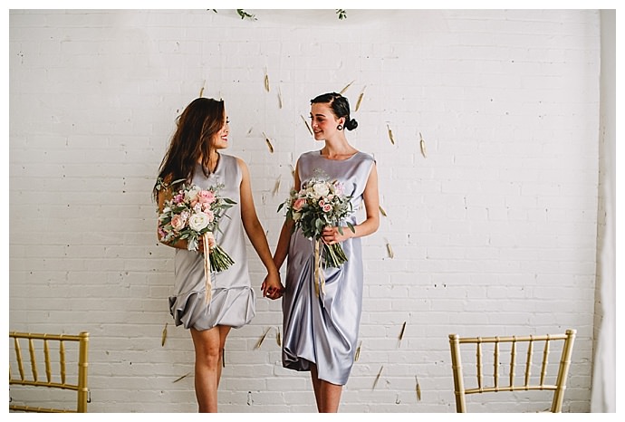 gold-ceremony-decor-ampersand-grey-photography