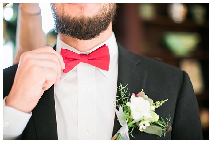 red-wedding-bow-tie-sokhha-photography