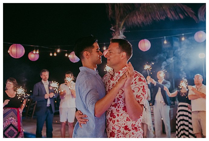 Brian And Joey's Destination Wedding On A Cancun Beach