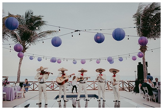 wedding-mariachi-band-button-up-photography