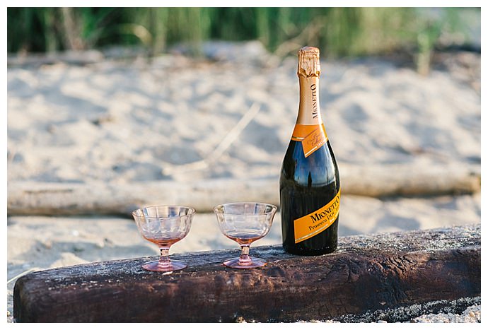 kerry-renee-photography-vagabond-elopement-on-the-beach