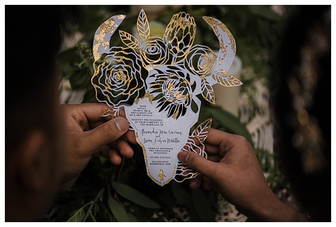 lasercut-wedding-invitation-translucent-photography