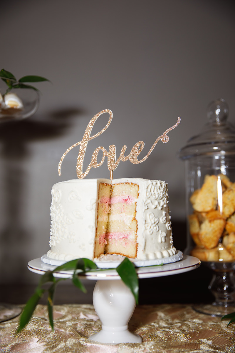 love-wedding-cake-topper-chelsea-matson-photography