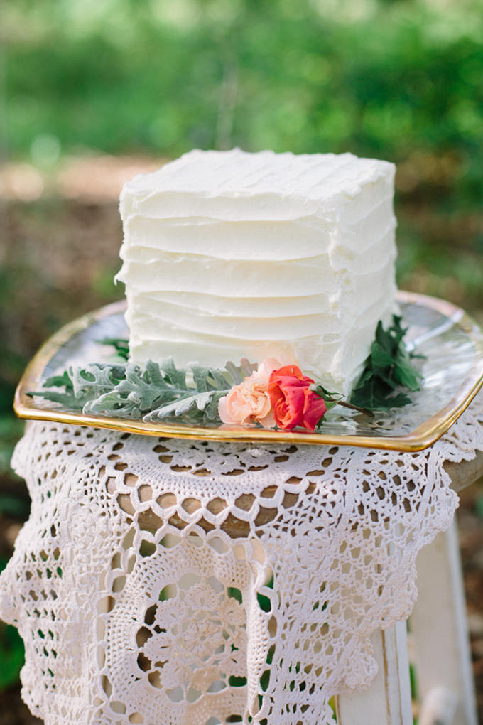 small-square-wedding-cake