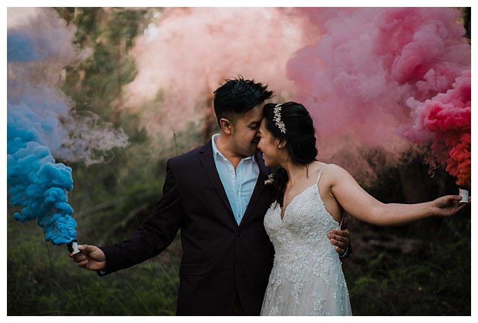 smoke-bomb-wedding-photos-translucent-photography