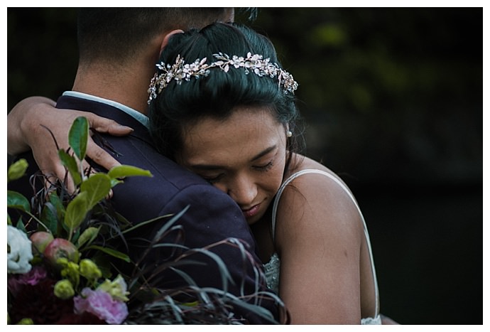 translucent-photography-crystal-bridal-headband