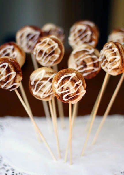 cinnamon-rolls-on-a-stick