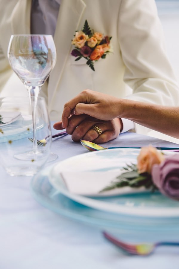 iridescent-wedding-glassware