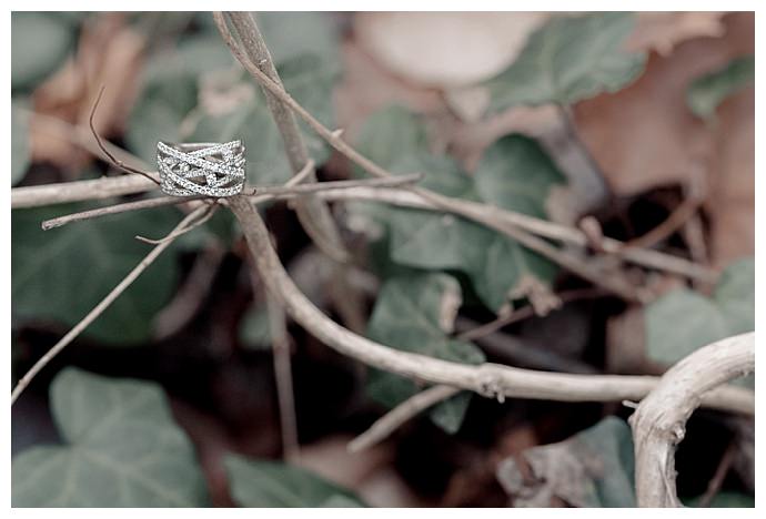 jenn-marie-photography-unique-diamond-engagement-ring