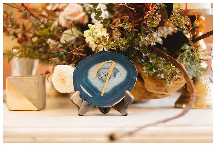 kate-merrill-photography-agate-slice-table-numbers