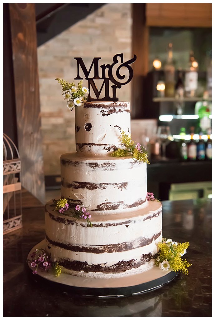 mr-and-mr-wedding-cake-topper-studio-a-images