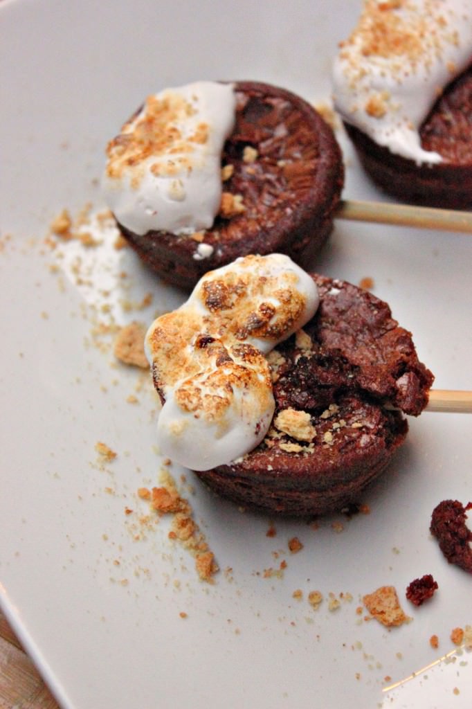 smores-pops-on-a-stick