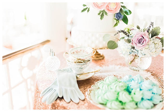 tori-lynn-photography-rose-gold-cake-table-decor