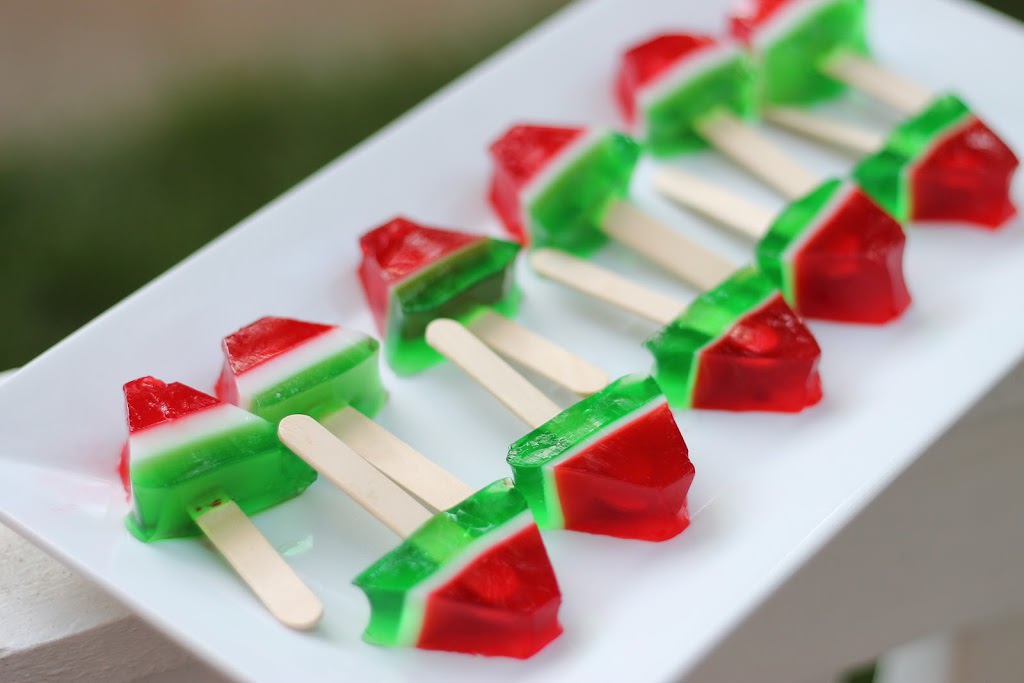 watermelon-jello-shots