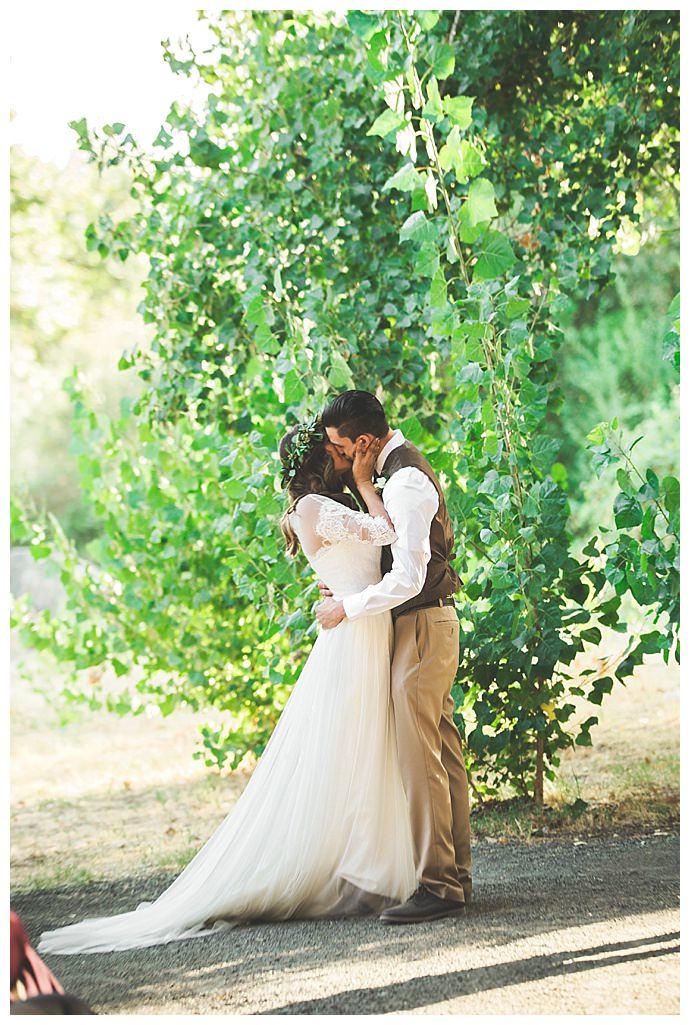 alexandria-vail-photography-outdoor-wedding-ceremony