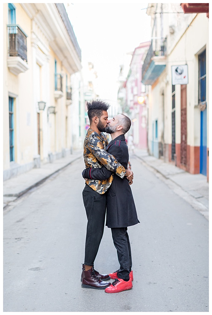 kir2ben-photography-cuba-engagement-lgbt