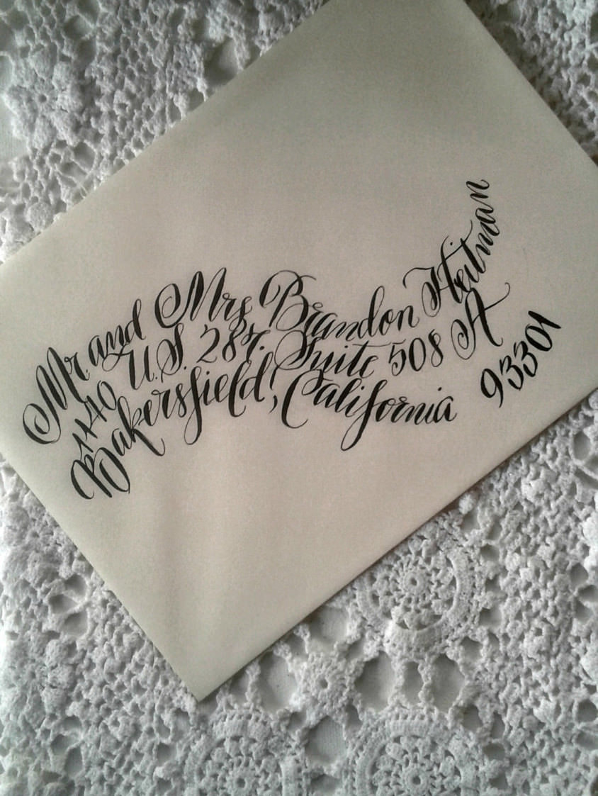 curved-calligraphy-wedding-invitation-envelope