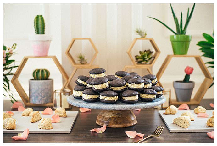 geometric dessert table decor