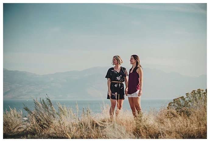 lesbian engagement shoot