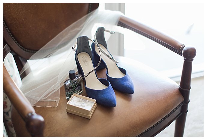 pointed toe blue wedding heels