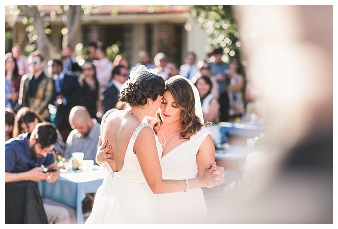 frances-tang-photography-lesbian-wedding-first-dance