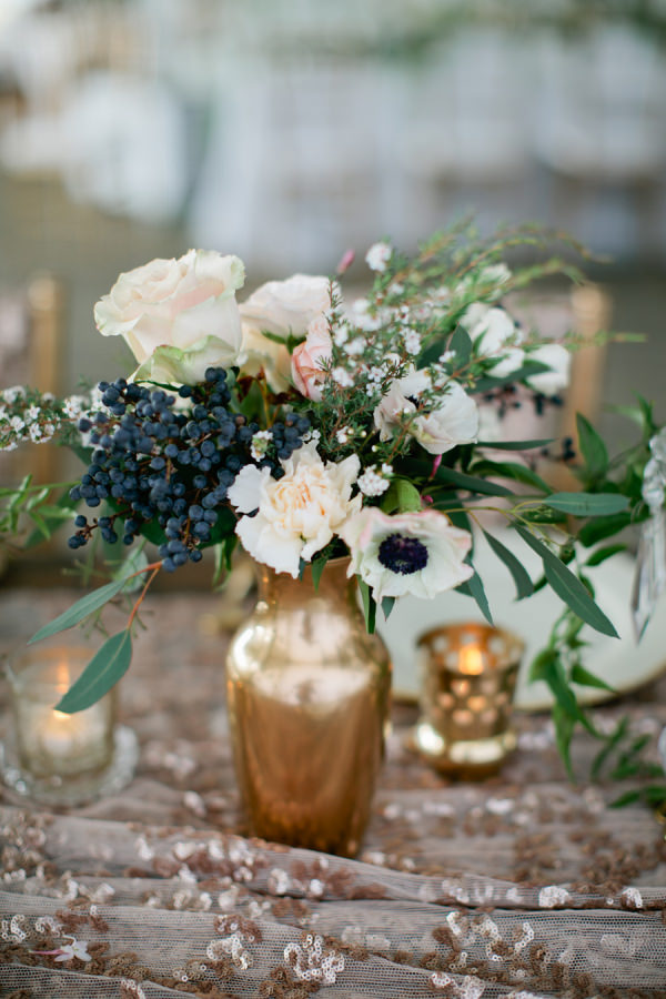 anemone and berry centerpiece