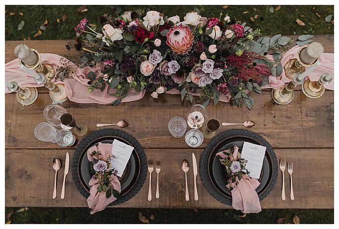 blush table decor