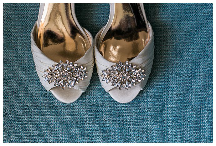 badgley mischka wedding heels