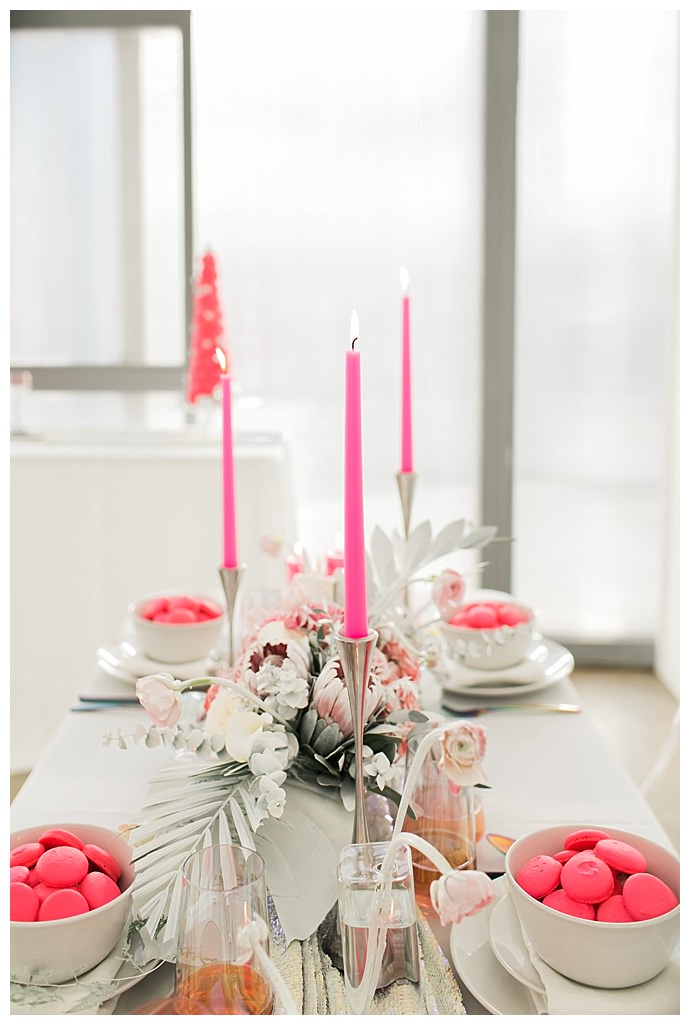 pink wedding decor