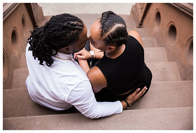 brooklyn stoop engagement photos