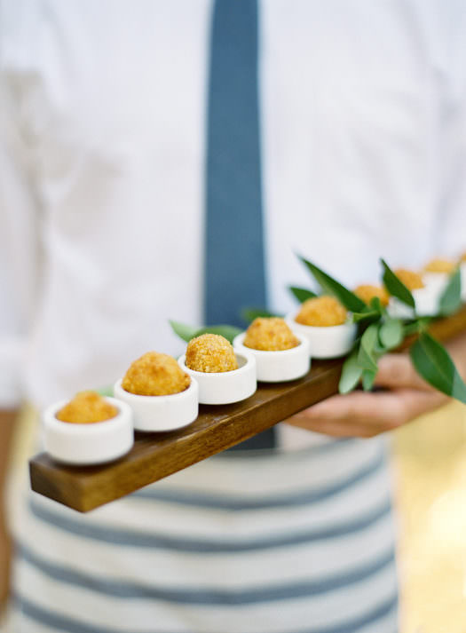 fried-mac-and-cheese-wedding-hors-doeuvres