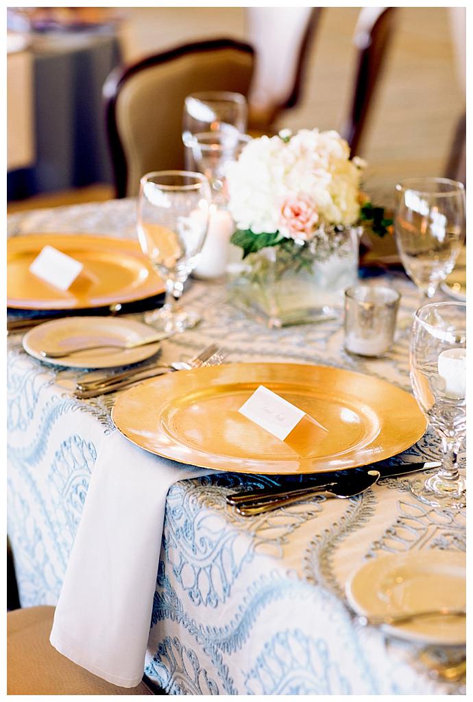 gold-and-blue-tablescape-corina-silva-studios