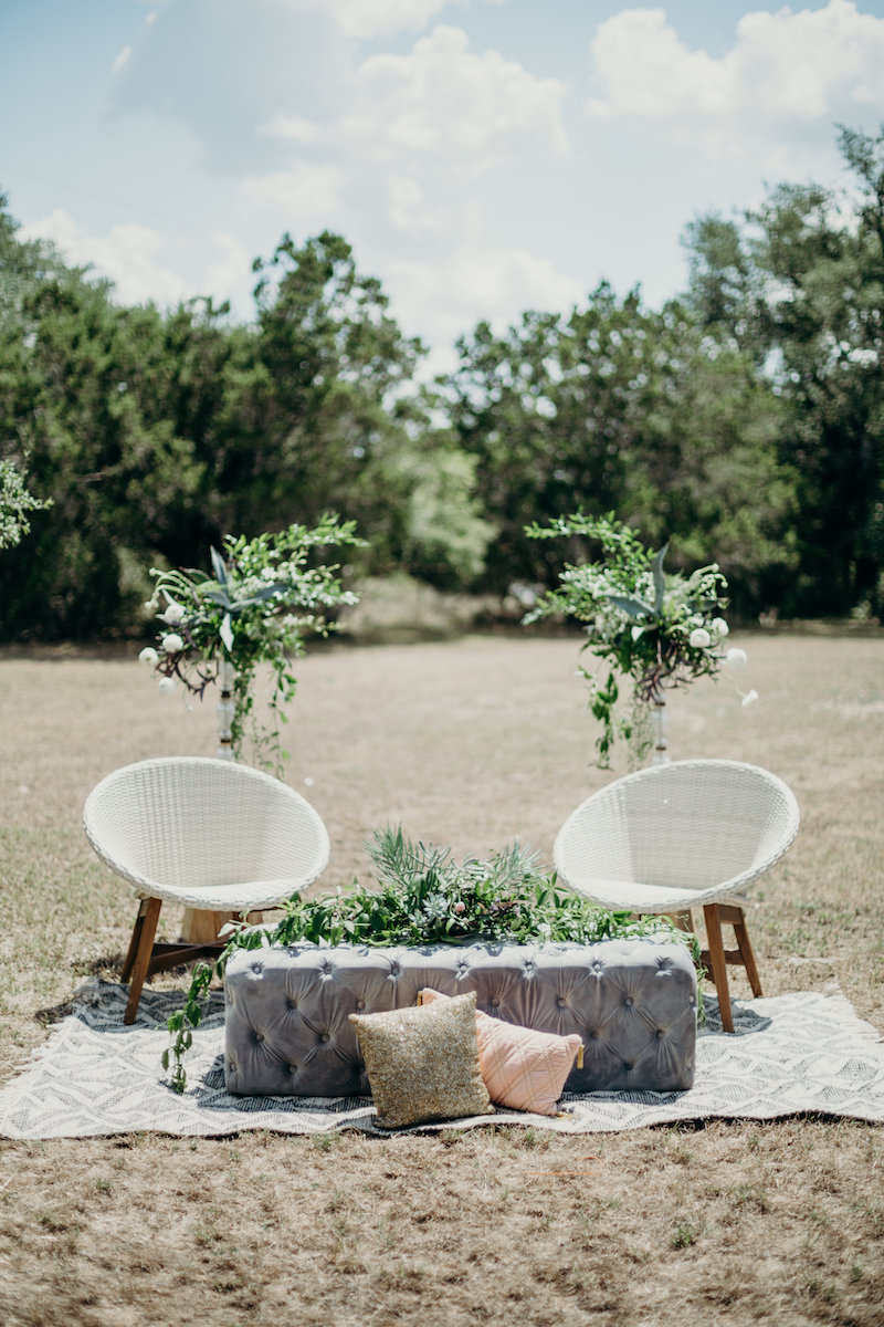 modern-wedding-lounge-area