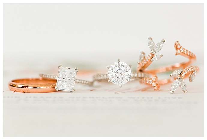 shaina-lee-photography-unique-rose-gold-weddig-bands