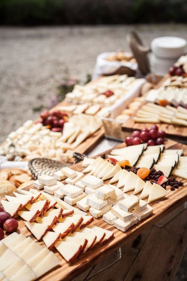 wedding-charcuterie-display